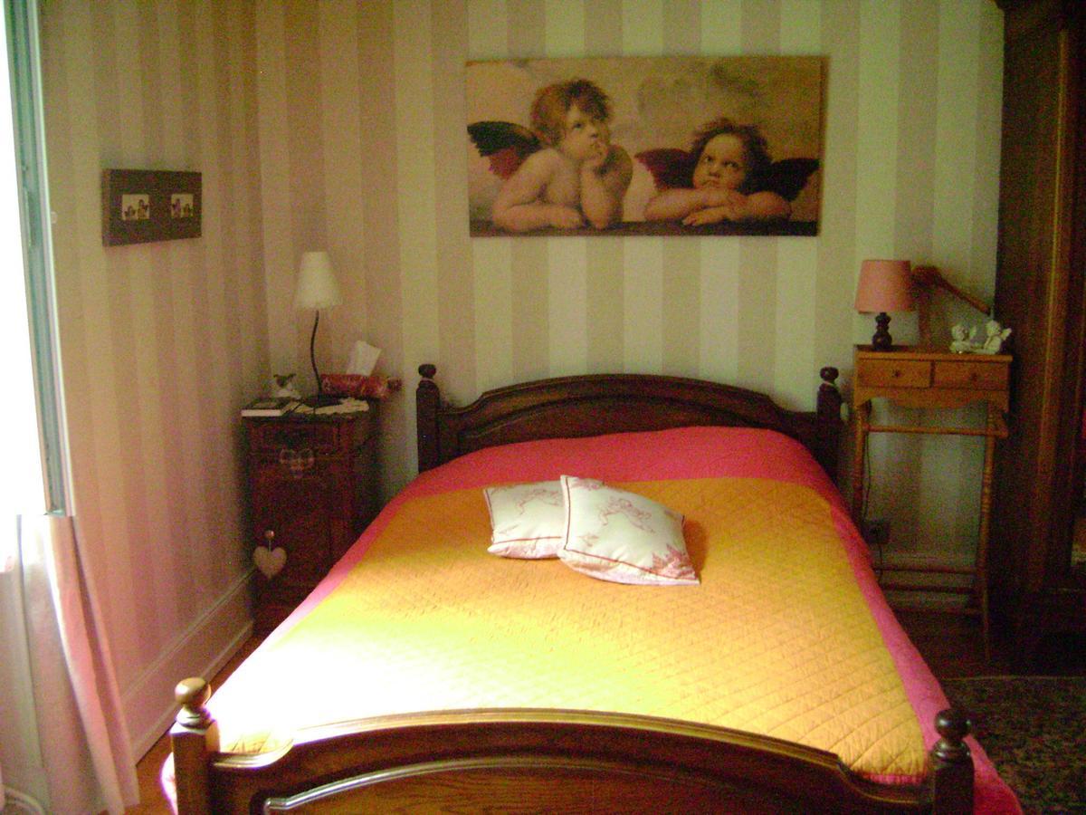 Bed and Breakfast Les Volets Bleus Alsace Vosges Urbès Habitación foto
